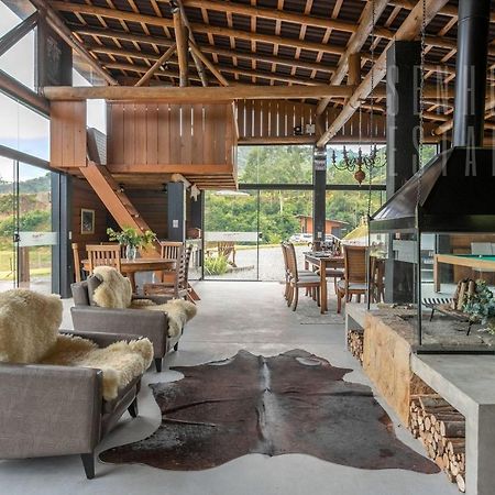 Villas Mornas Espaco De Eventos E Hospedagem Boutique Aguas Mornas エクステリア 写真