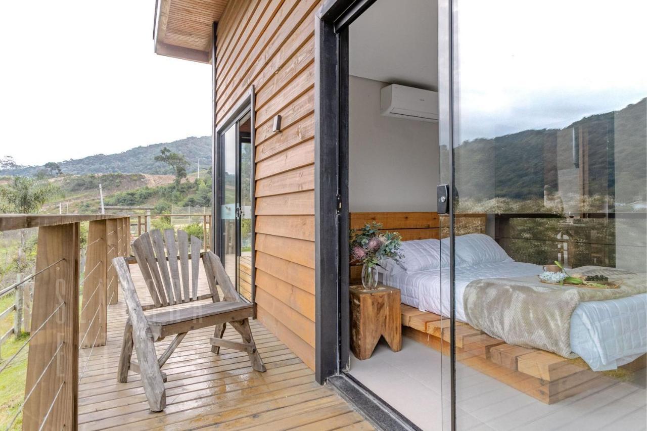 Villas Mornas Espaco De Eventos E Hospedagem Boutique Aguas Mornas エクステリア 写真