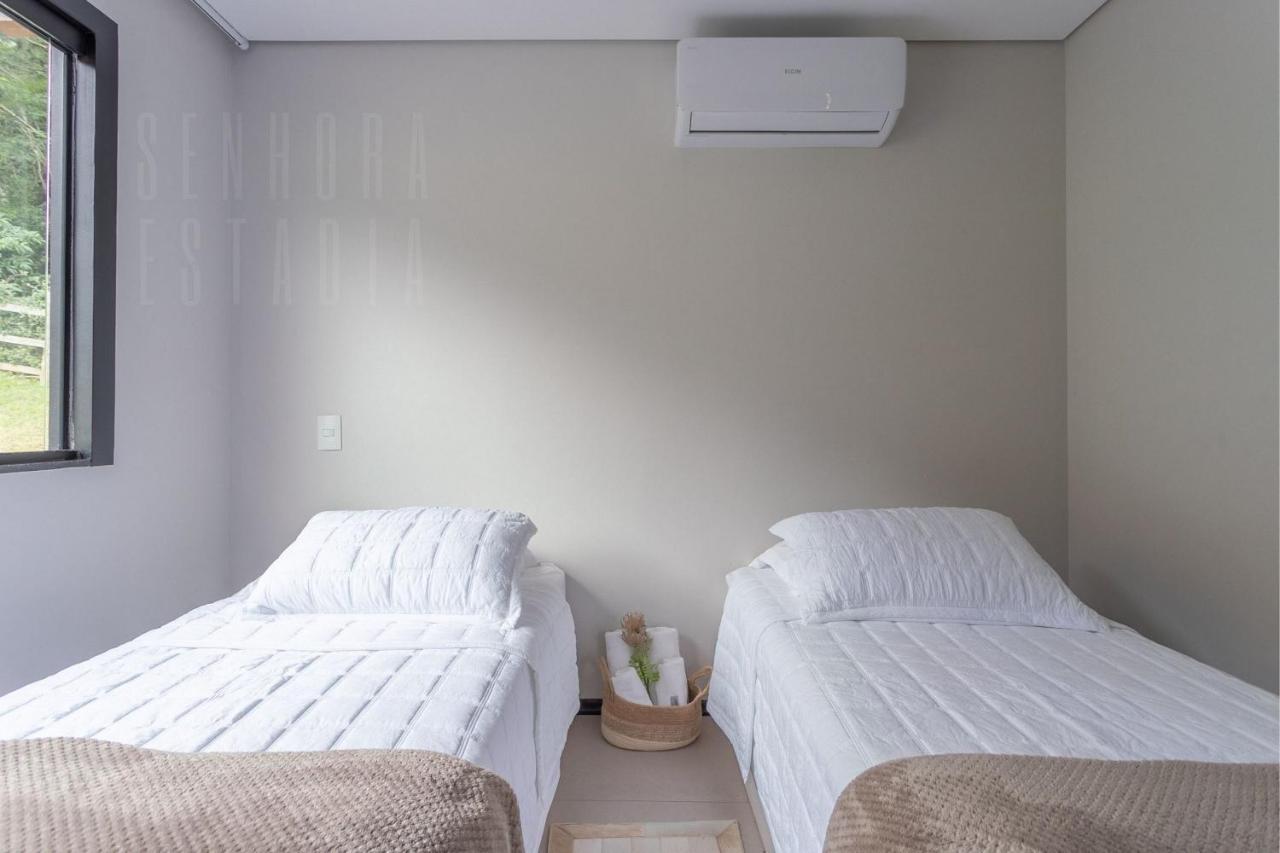 Villas Mornas Espaco De Eventos E Hospedagem Boutique Aguas Mornas エクステリア 写真