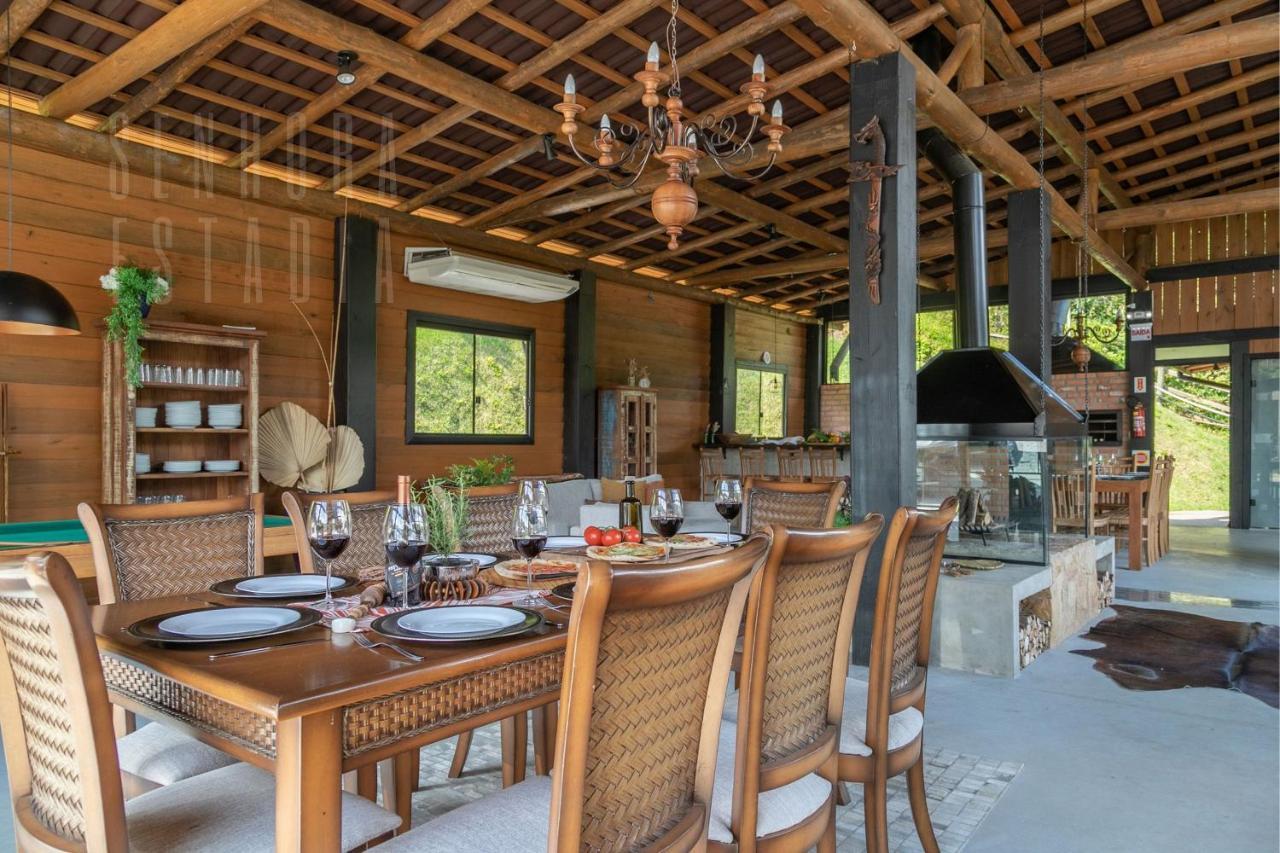 Villas Mornas Espaco De Eventos E Hospedagem Boutique Aguas Mornas エクステリア 写真