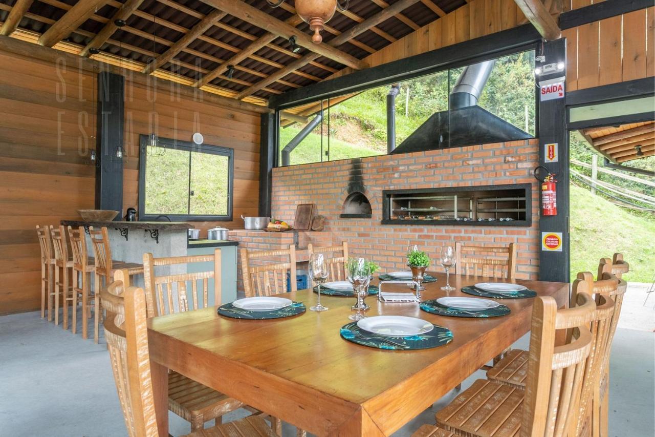 Villas Mornas Espaco De Eventos E Hospedagem Boutique Aguas Mornas エクステリア 写真