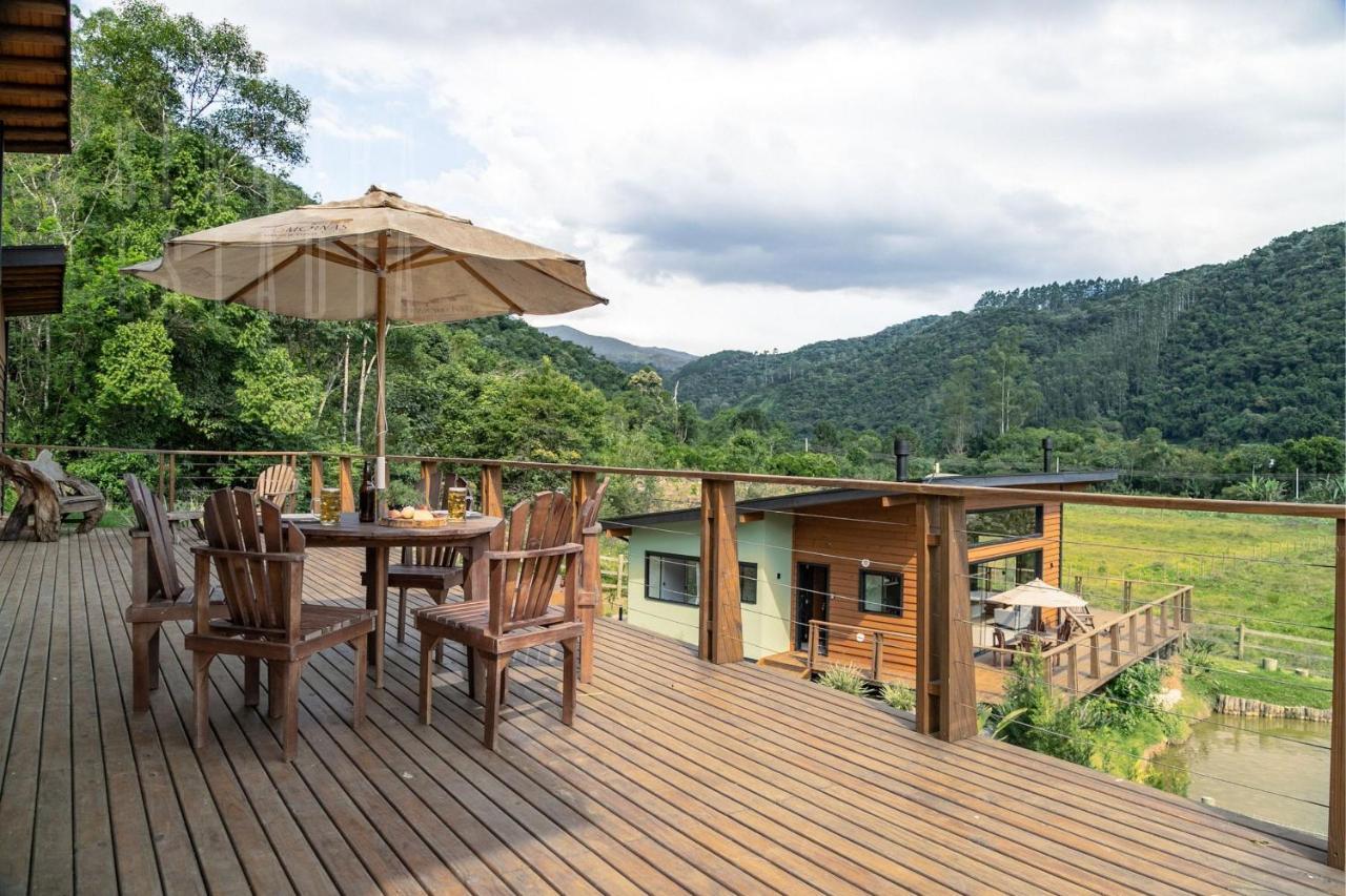 Villas Mornas Espaco De Eventos E Hospedagem Boutique Aguas Mornas エクステリア 写真
