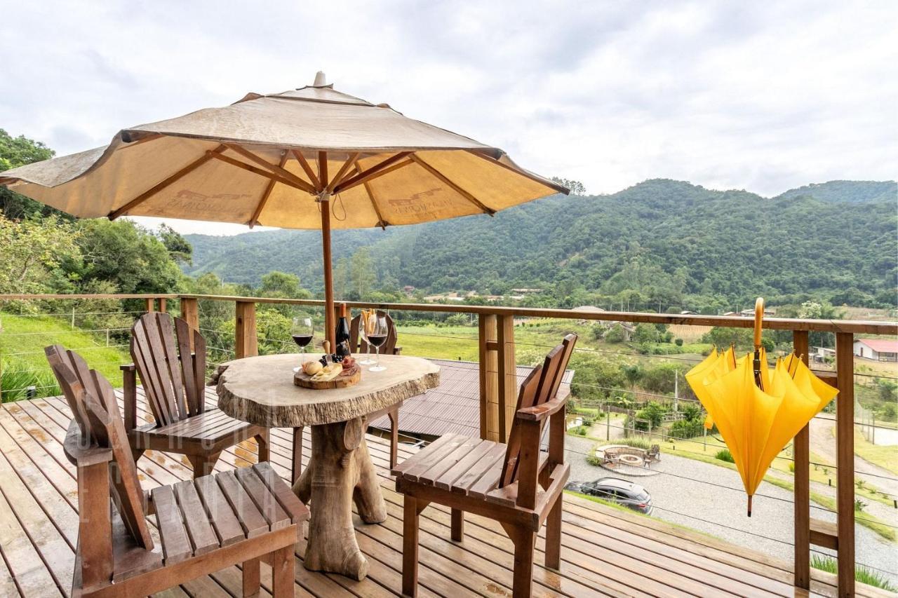 Villas Mornas Espaco De Eventos E Hospedagem Boutique Aguas Mornas エクステリア 写真